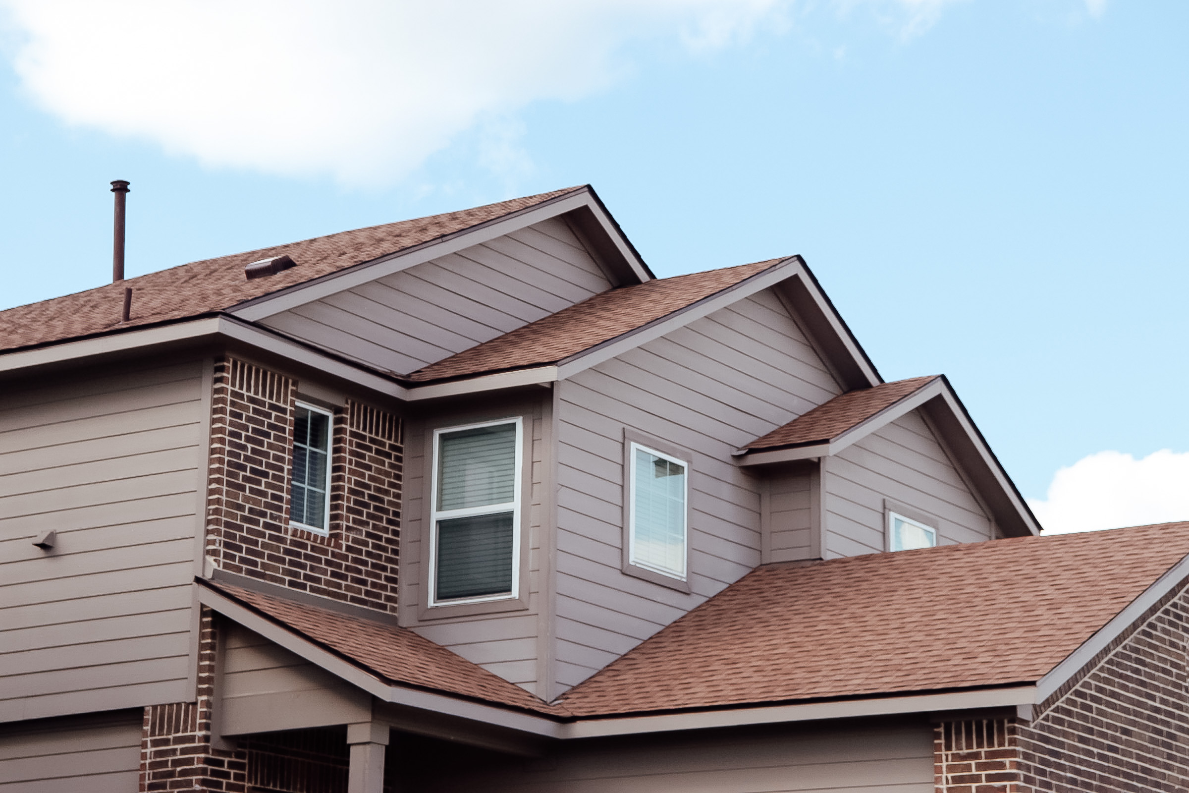 Completed shingle roof project